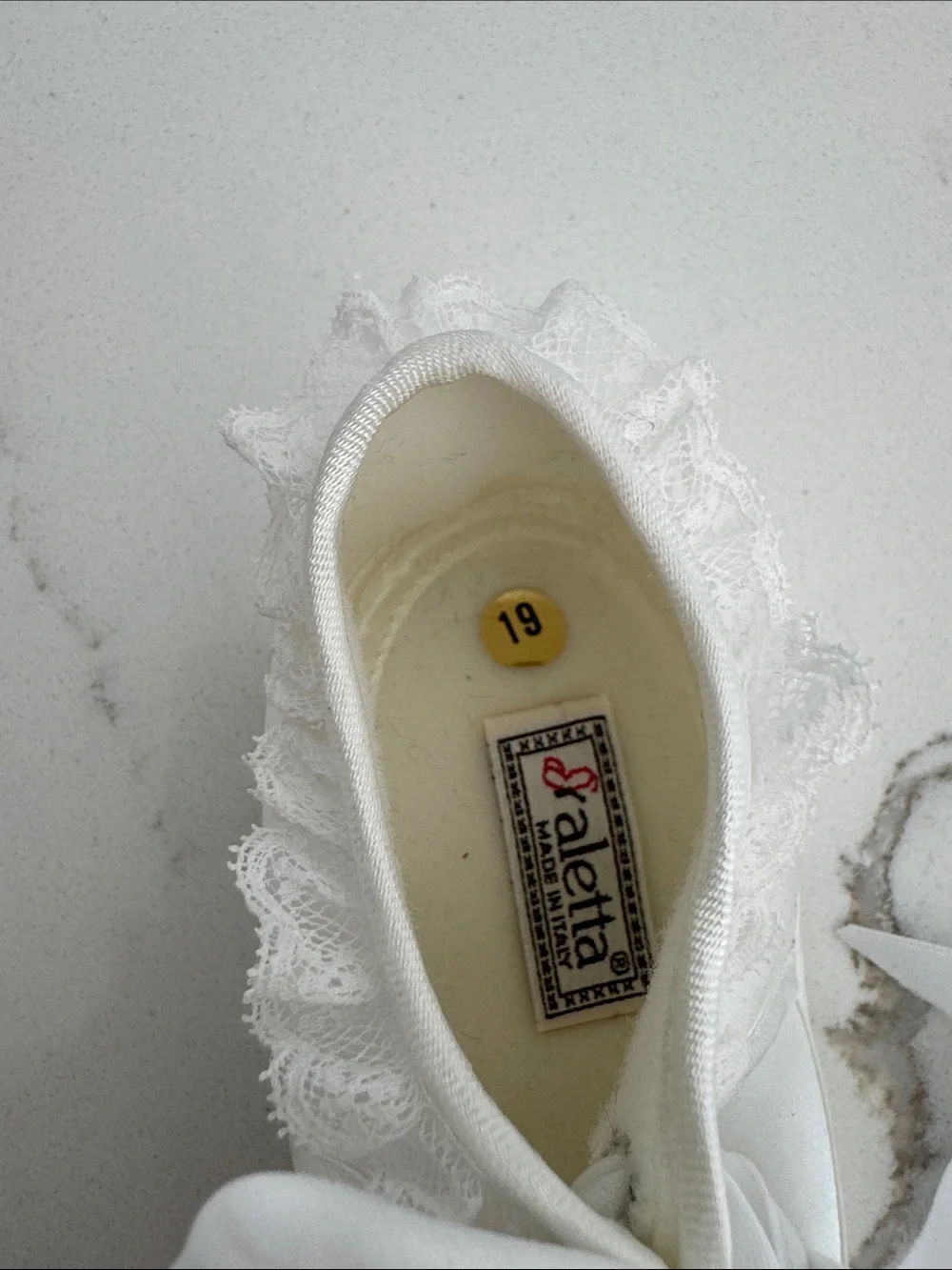 Made in Italy - Classic White Baby Girls Lace Bow Shoes